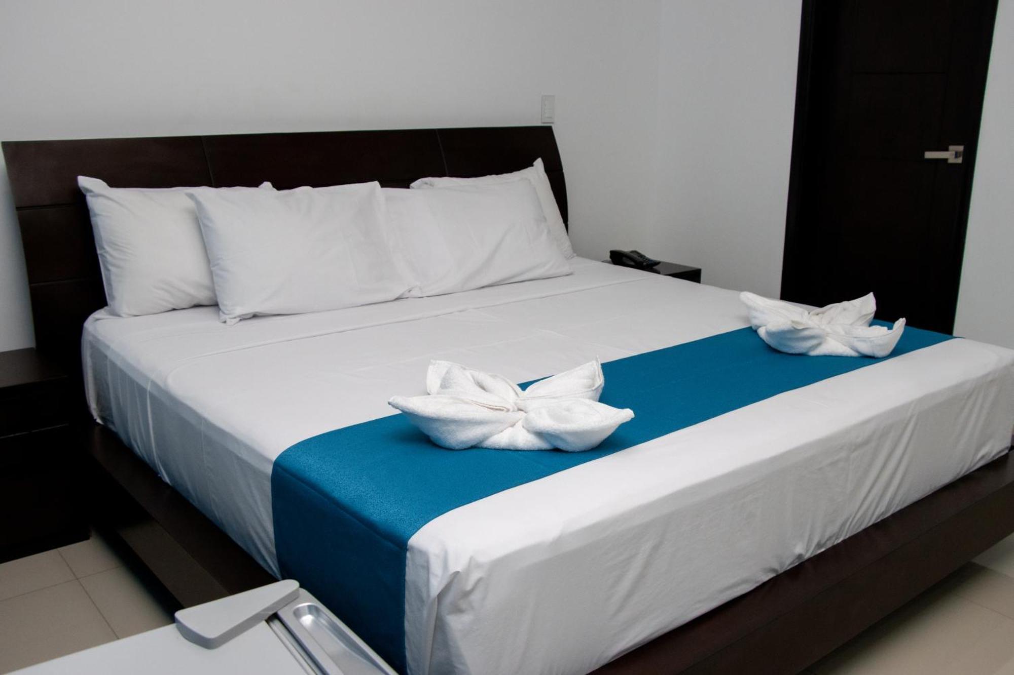 Rbb Brito Hotel Tarapoto Exterior foto