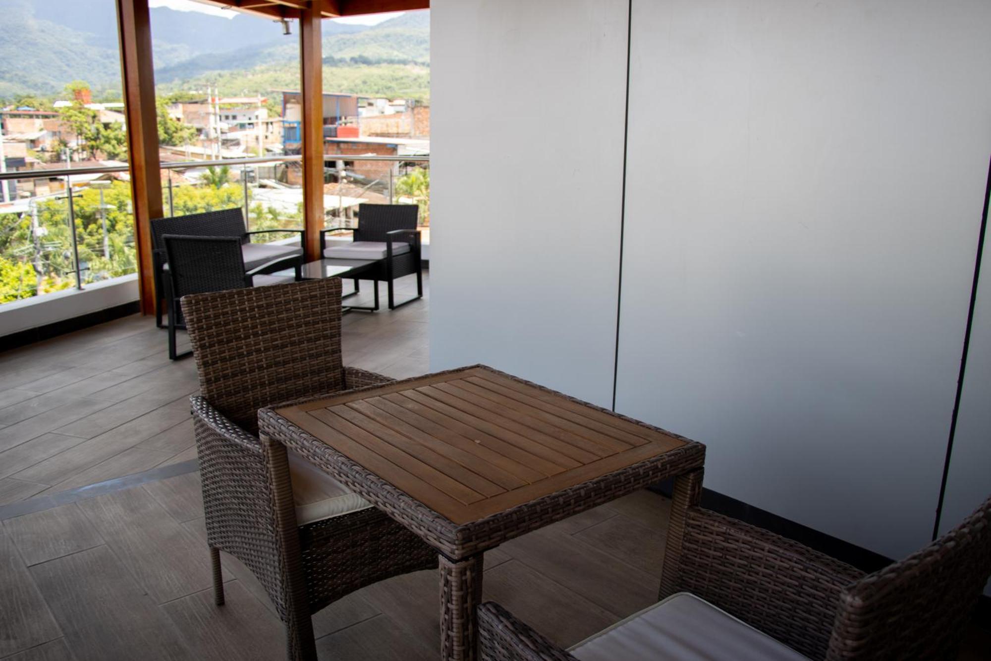 Rbb Brito Hotel Tarapoto Exterior foto